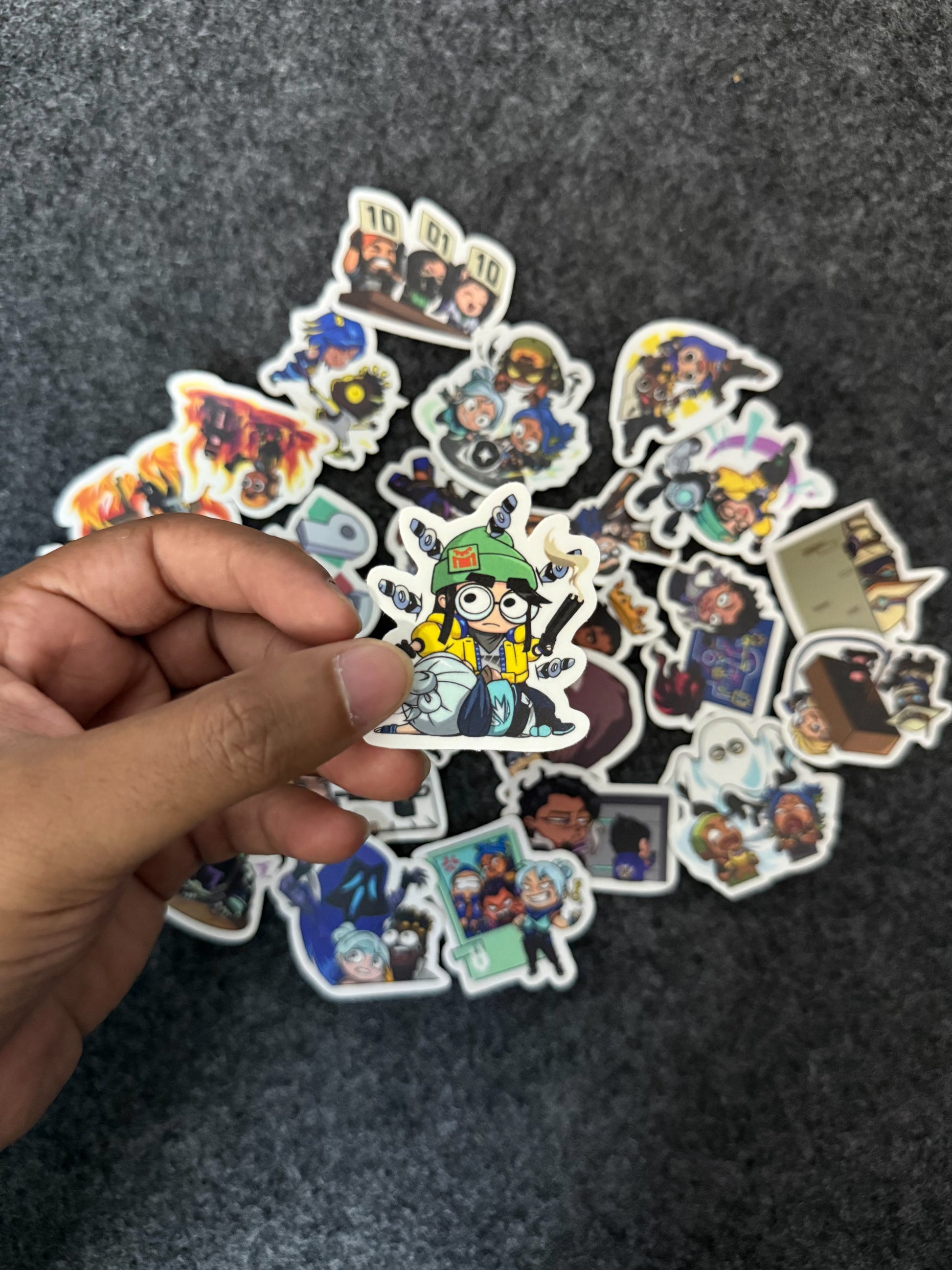 Pack of 25 - Valorant Vinyl Stickers Set 1 (2 inch)