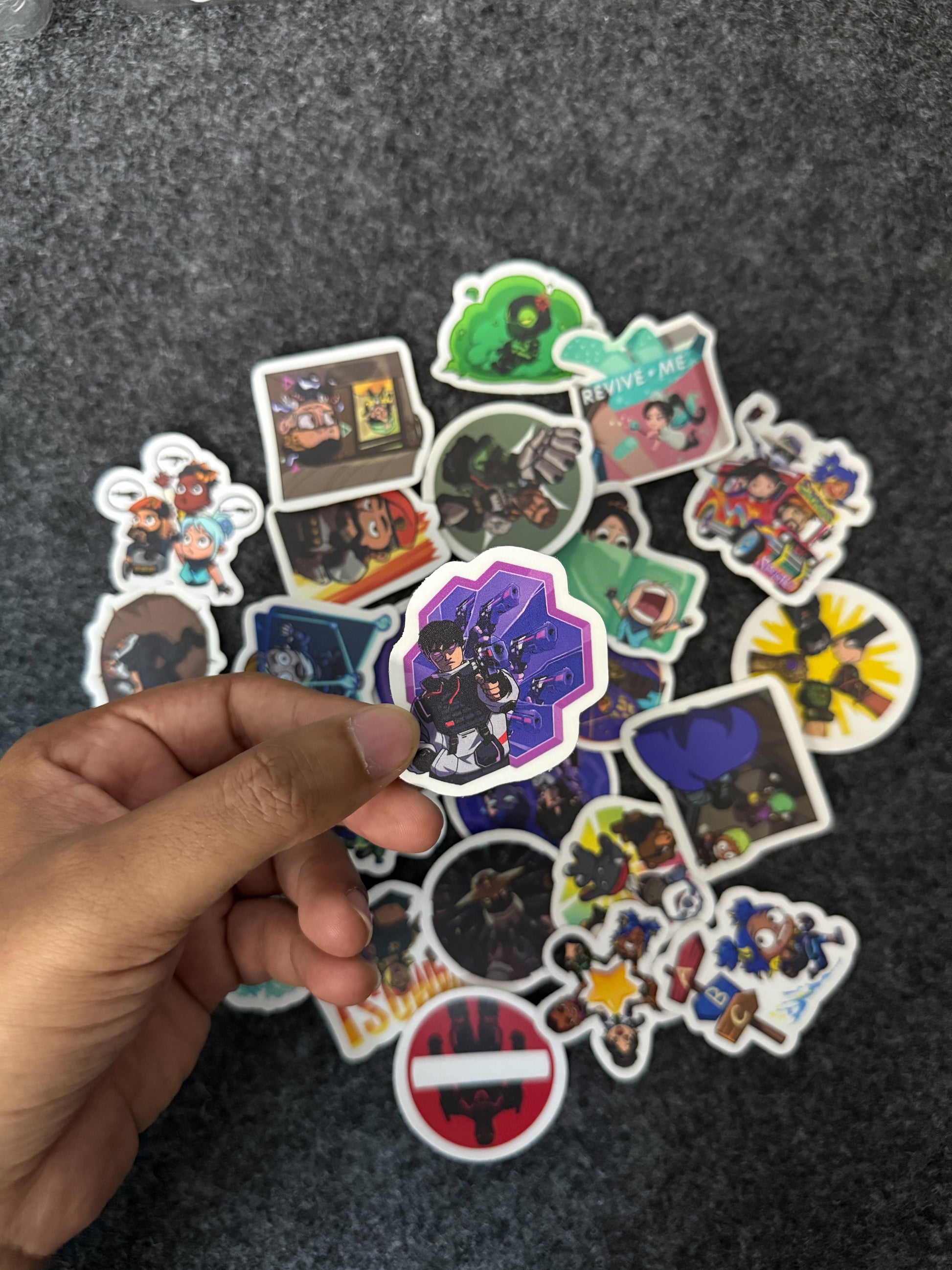 Pack of 25 - Valorant Vinyl Stickers Set 2 (2 inch)