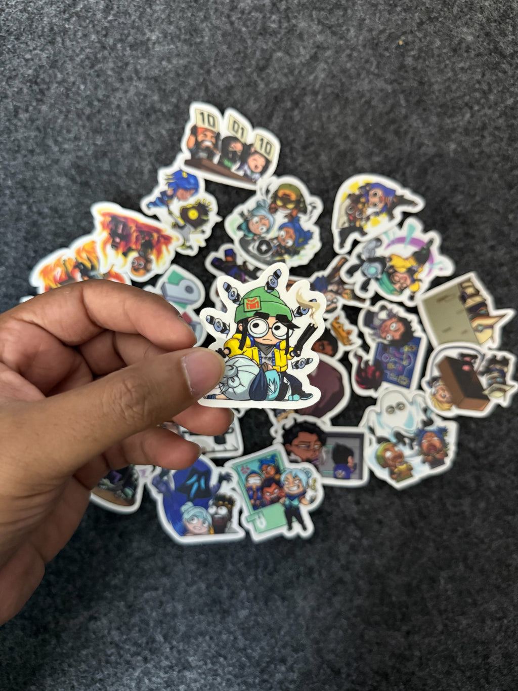 Pack of 25 - Valorant Vinyl Stickers Set 1 (2 inch)